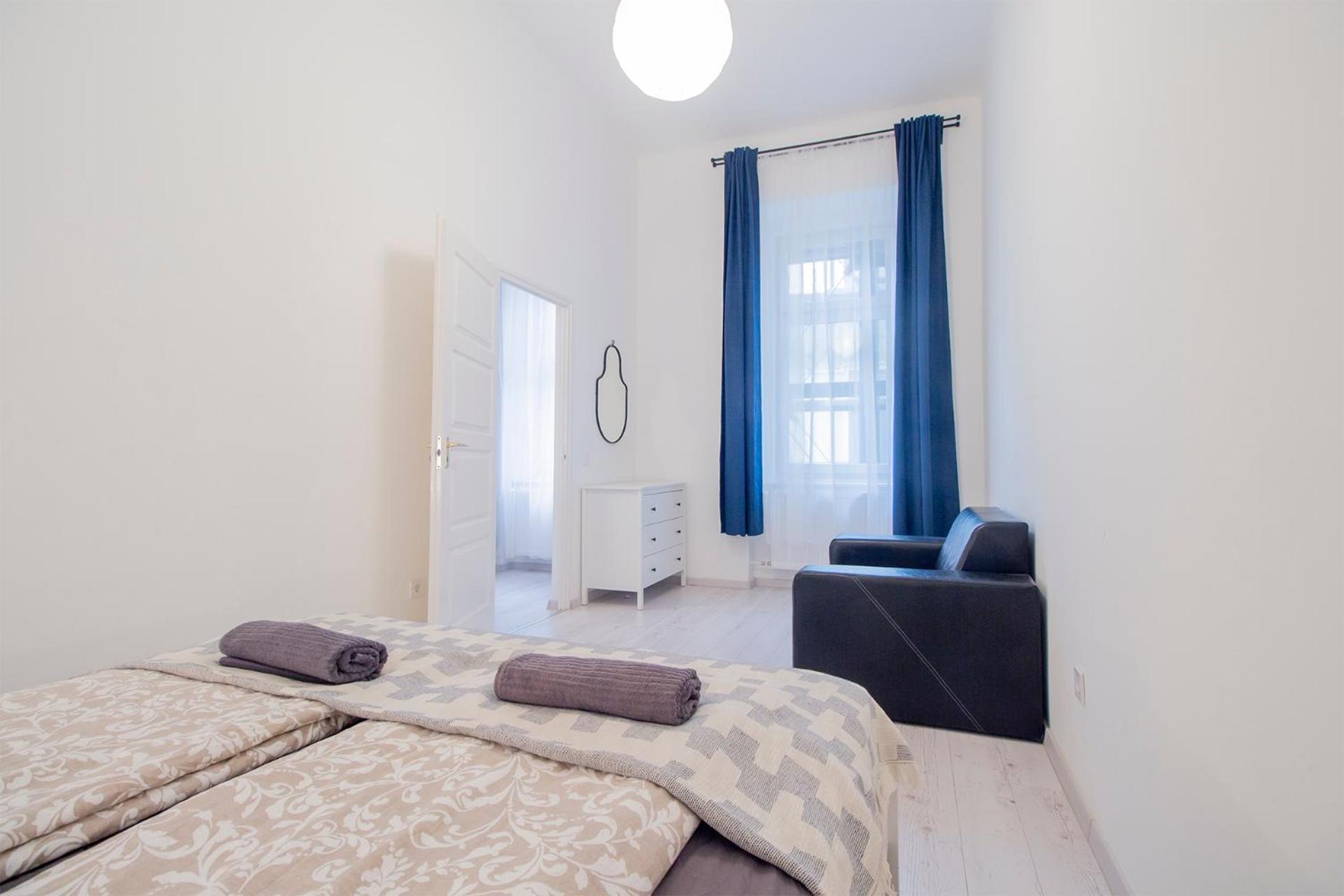 Kalvin 2bdr With Ac Apartment *