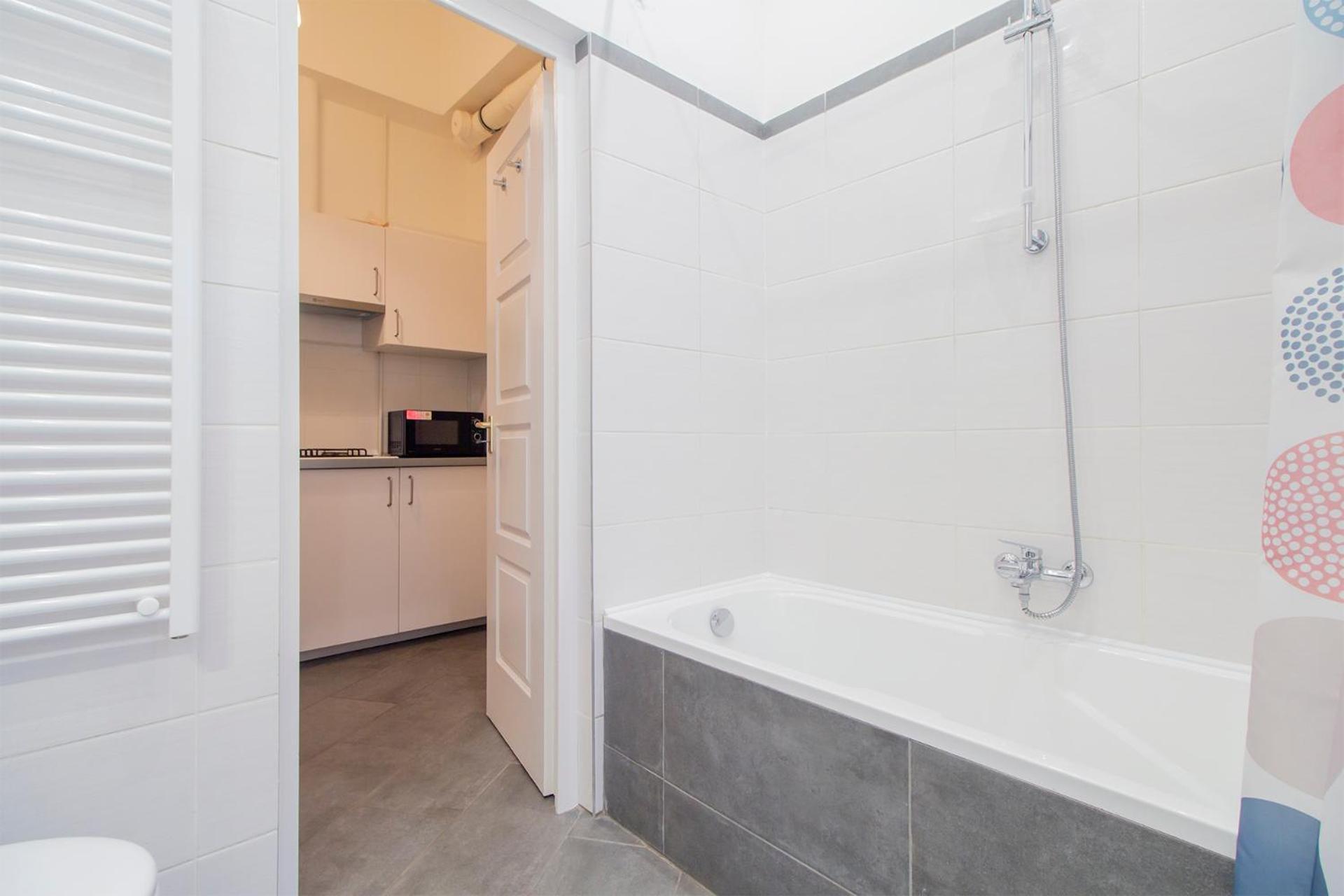 Apartment Kalvin 2bdr With Ac