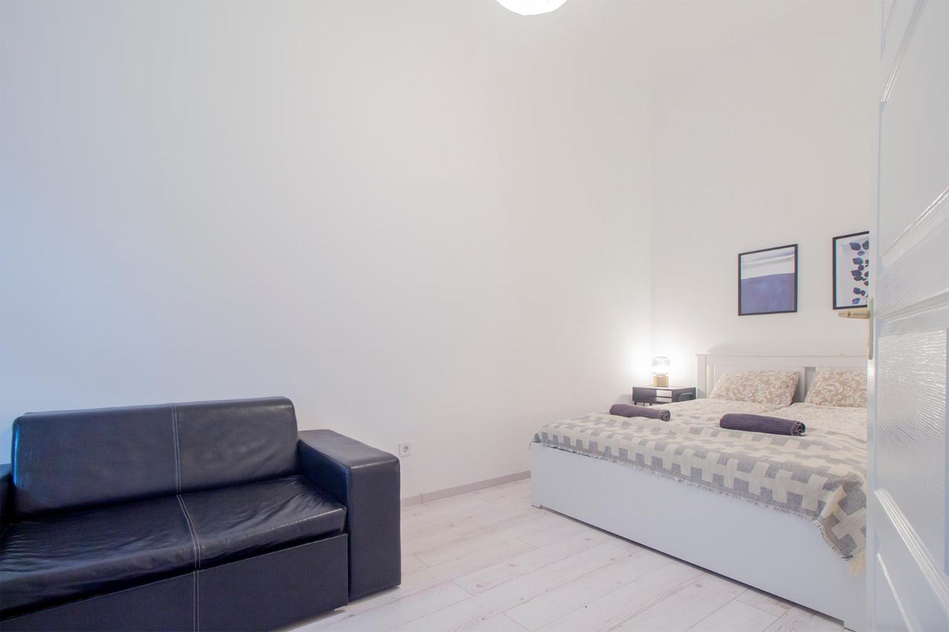 Kalvin 2bdr With Ac Apartment Budapest