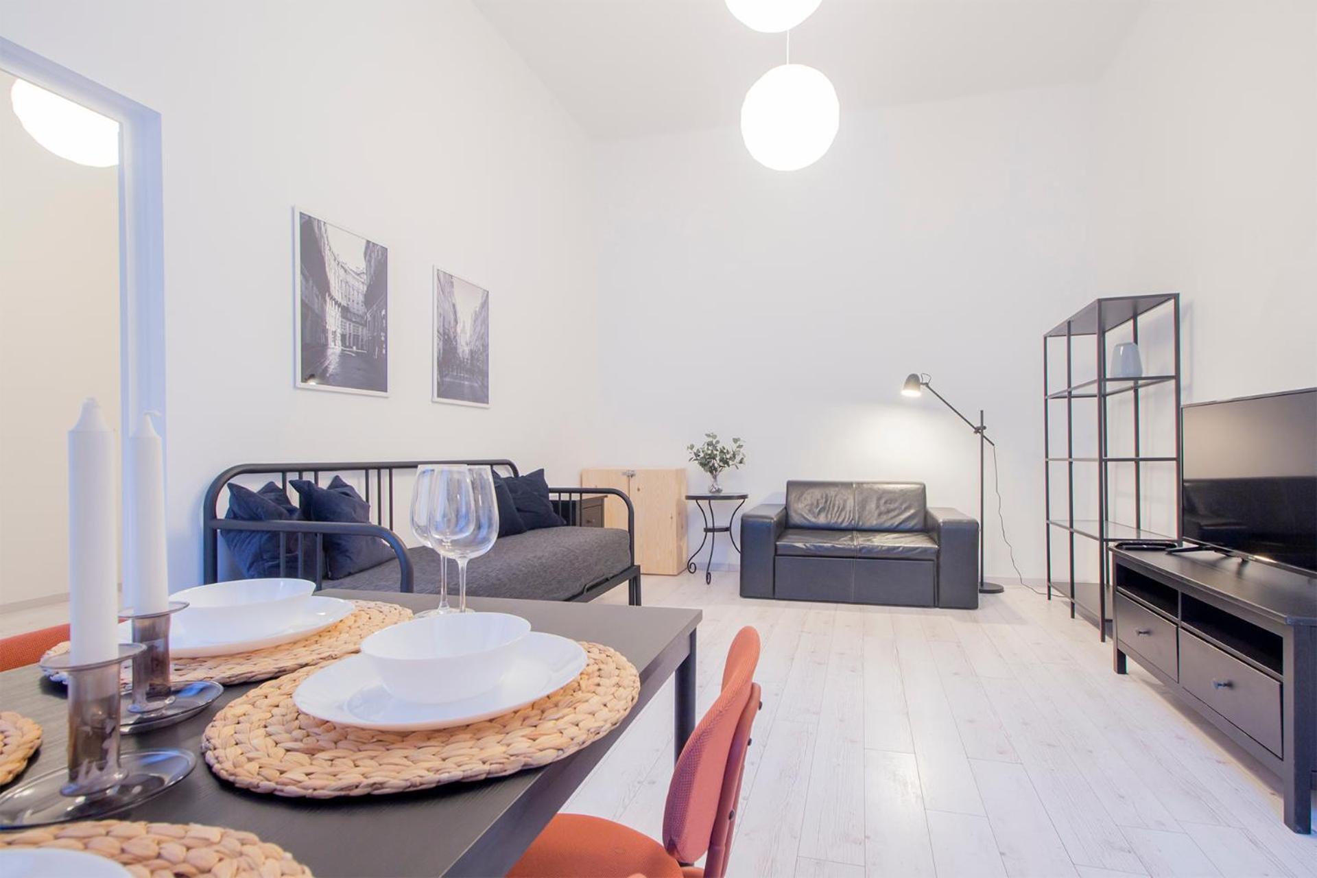 Kalvin 2bdr With Ac Apartment *