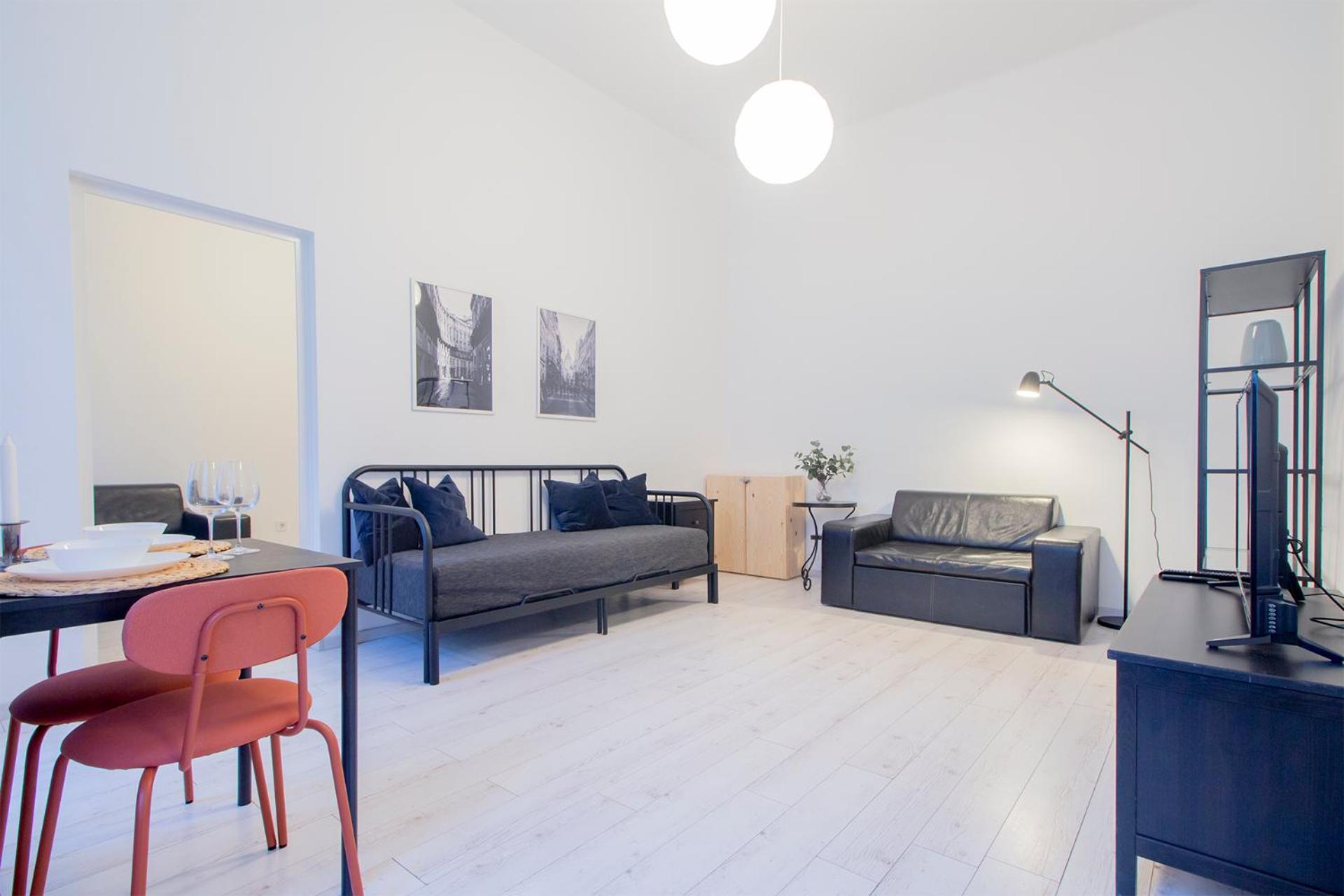 Kalvin 2bdr With Ac Apartment