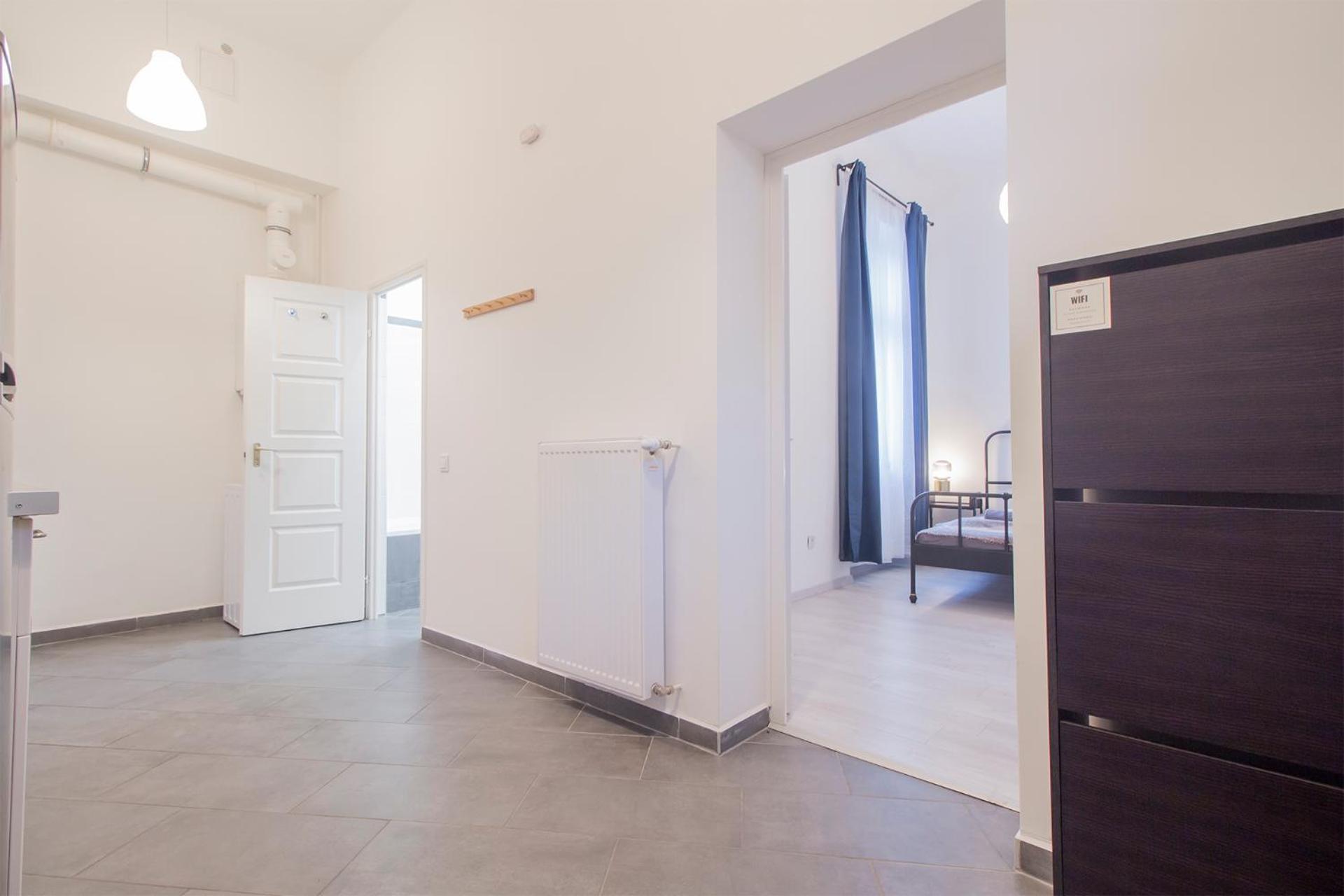 Kalvin 2bdr With Ac Apartment Budapest